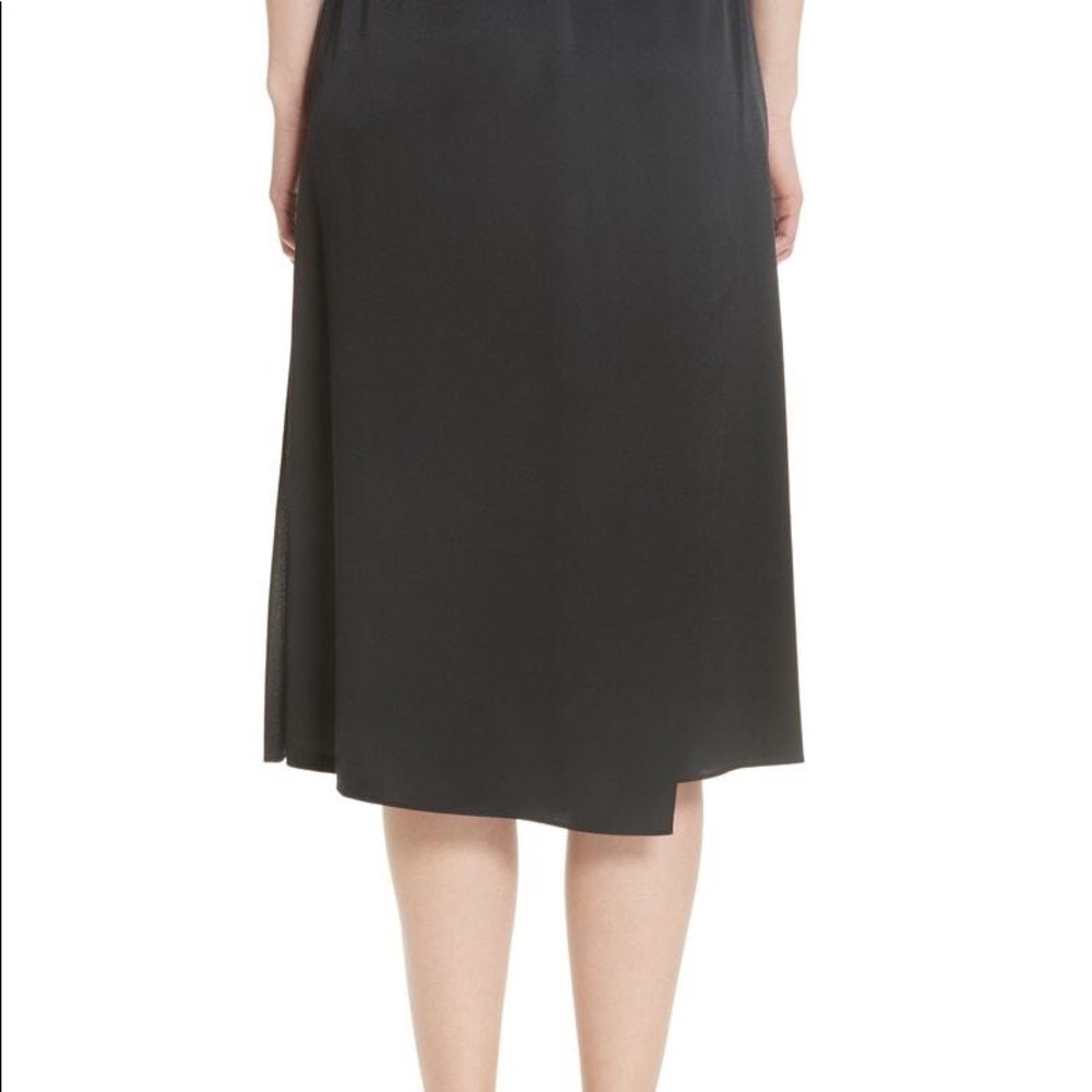 Vince Black Silk Pull-on MIDI Skirt with Side Slit.